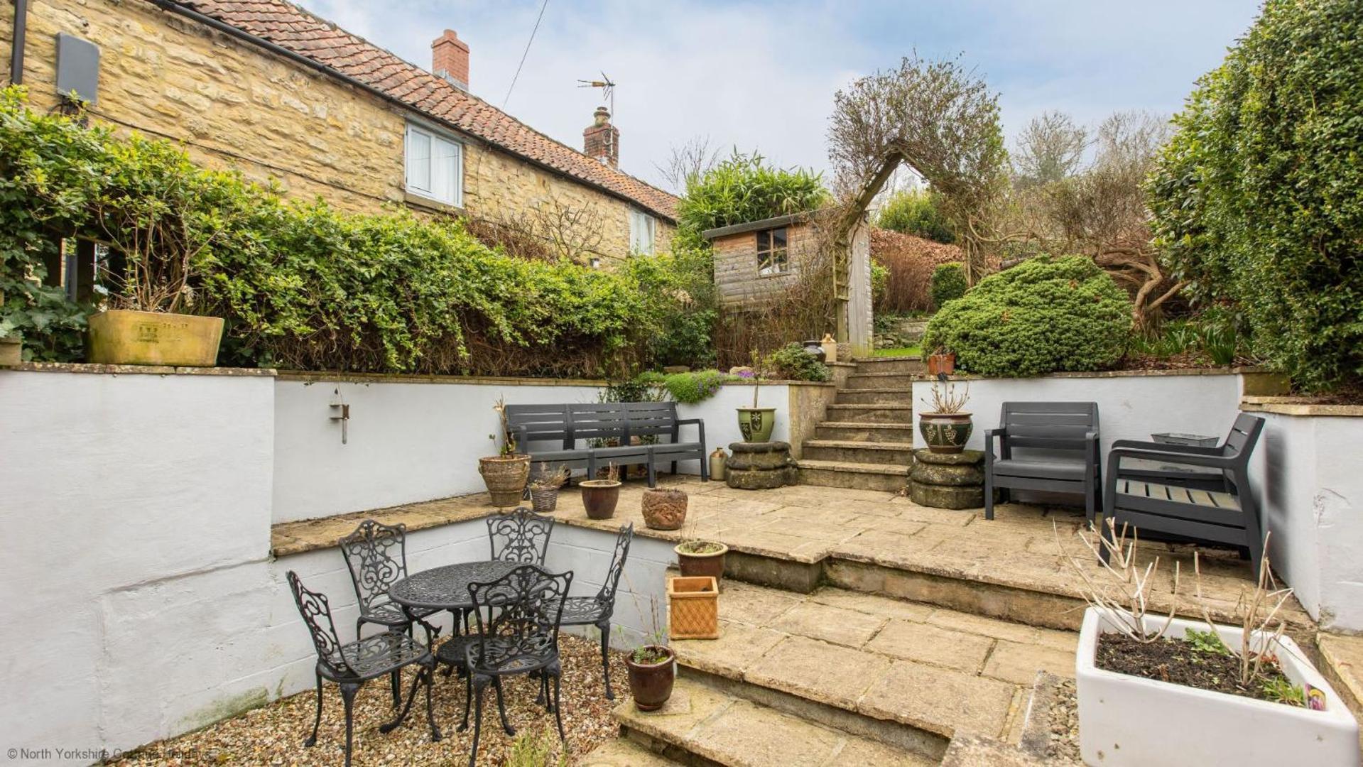 Stone Cottage In Picturesque North Yorkshire Village - Bull Dog Cottage Ampleforth Eksteriør bilde